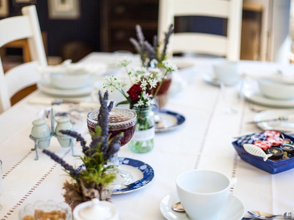 Birch House Bed & Breakfast Веймут Екстер'єр фото