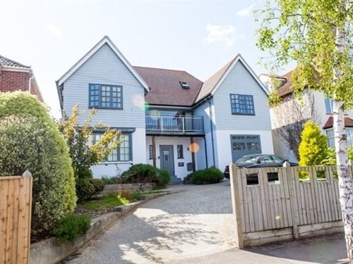 Birch House Bed & Breakfast Веймут Екстер'єр фото